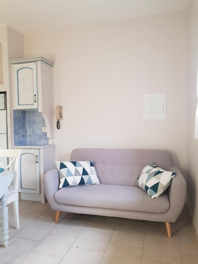 Apartment 2 Pers Avec Acces Piscine Saint-Remy-de-Provence